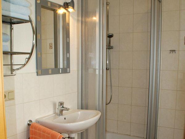 Jenny'S Ferienwohnungen Bad Salzungen Buitenkant foto